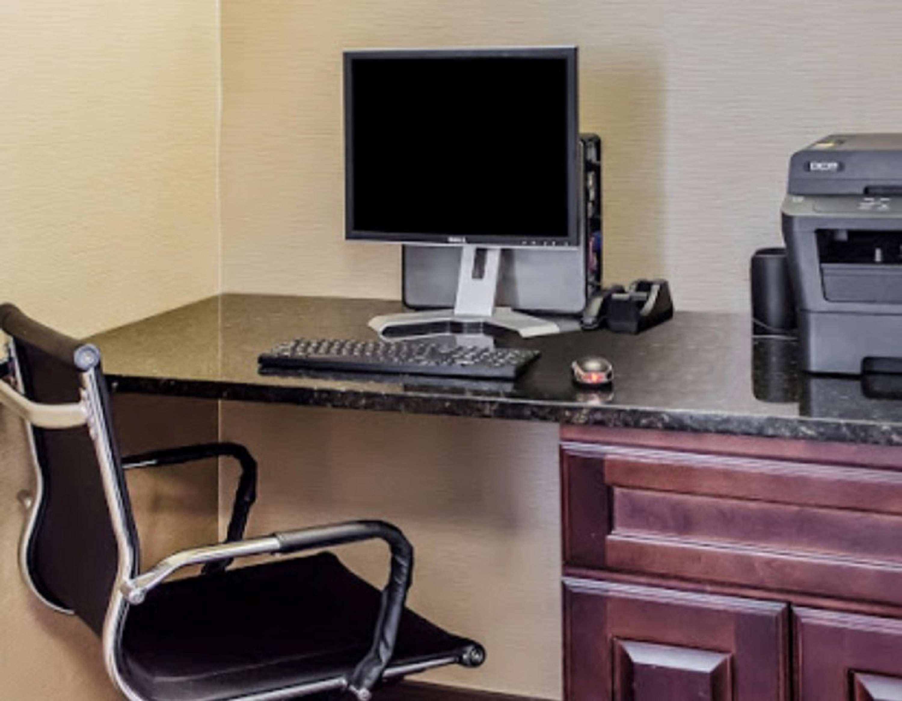 Surestay Plus By Best Western Jonestown Lebanon Valley Exteriér fotografie