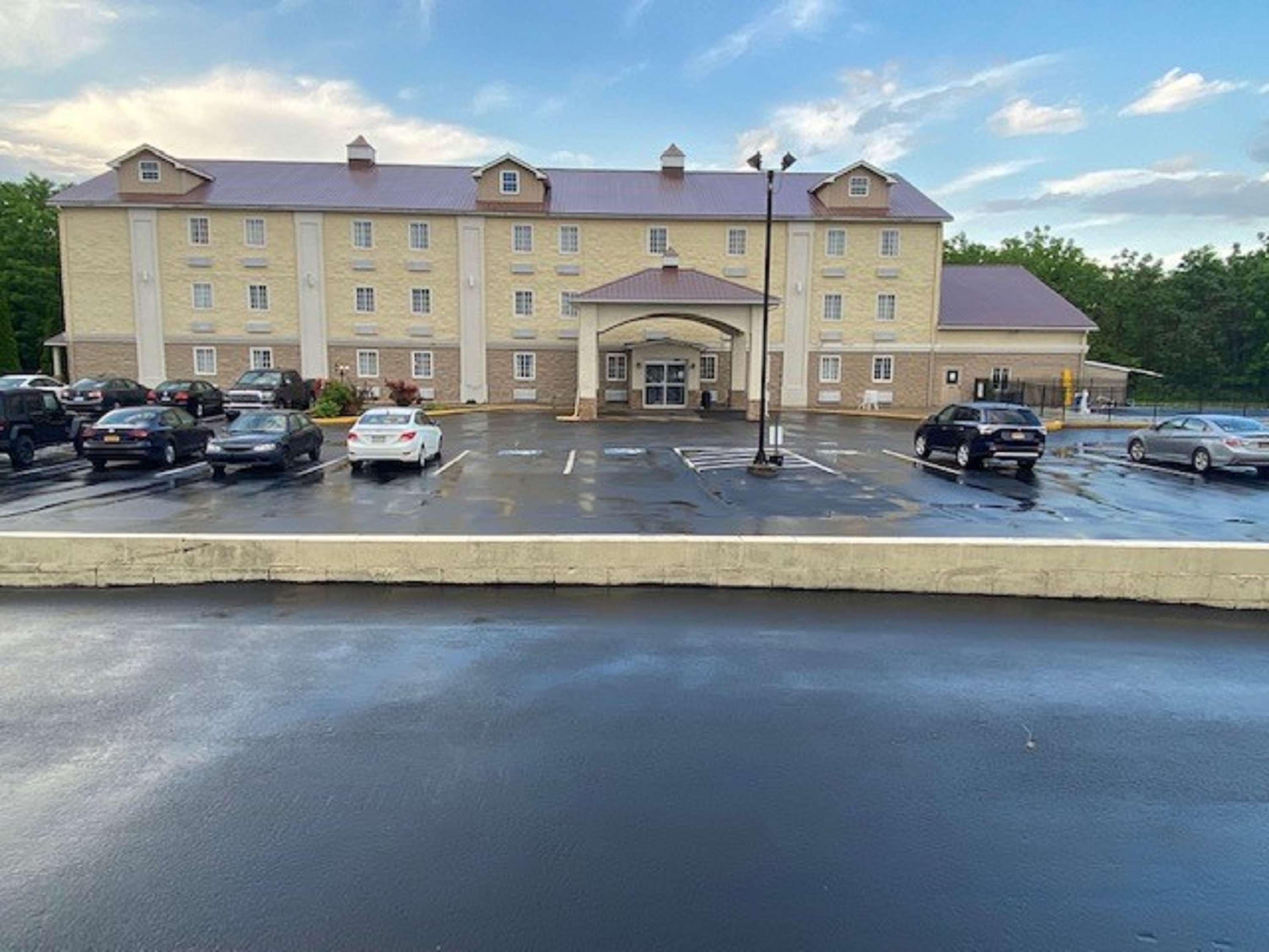Surestay Plus By Best Western Jonestown Lebanon Valley Exteriér fotografie